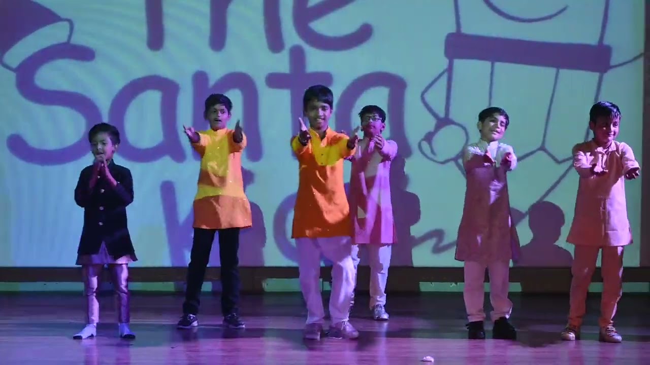 Dance Performance dedicated to parents|Tujhe suraj kahoon ya chanda song| The Santa Kidz Pratapnagar