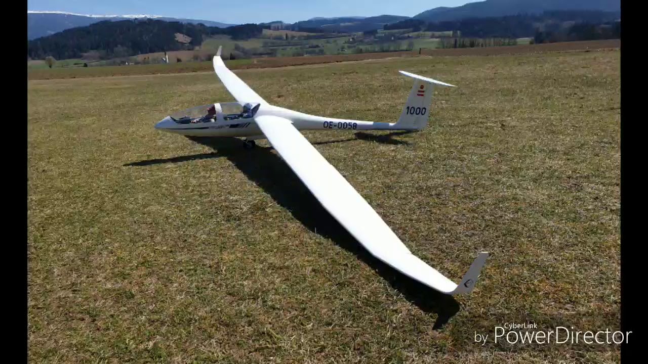 Erstflug DG 1000 LET MODEL
