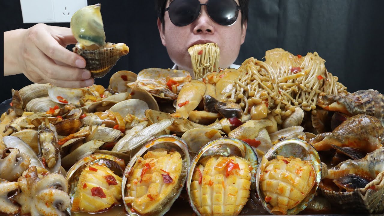 ASMR MUKBANG:МОРЕПРОДУКТЫ — пряные и пряные морские ушки, большие улитки, моллюски-бритвы и моллюски