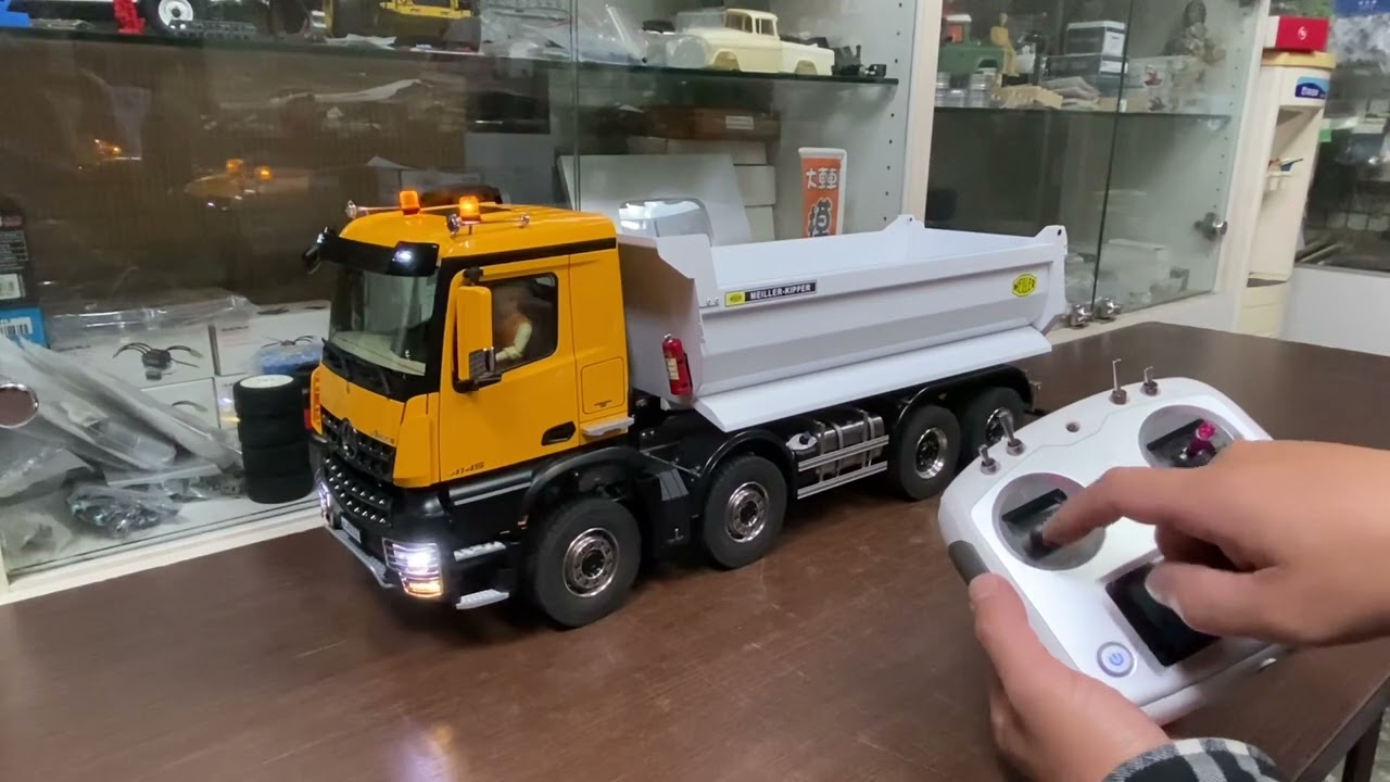 BENZ AROCS 4145 8X8  RC1/14