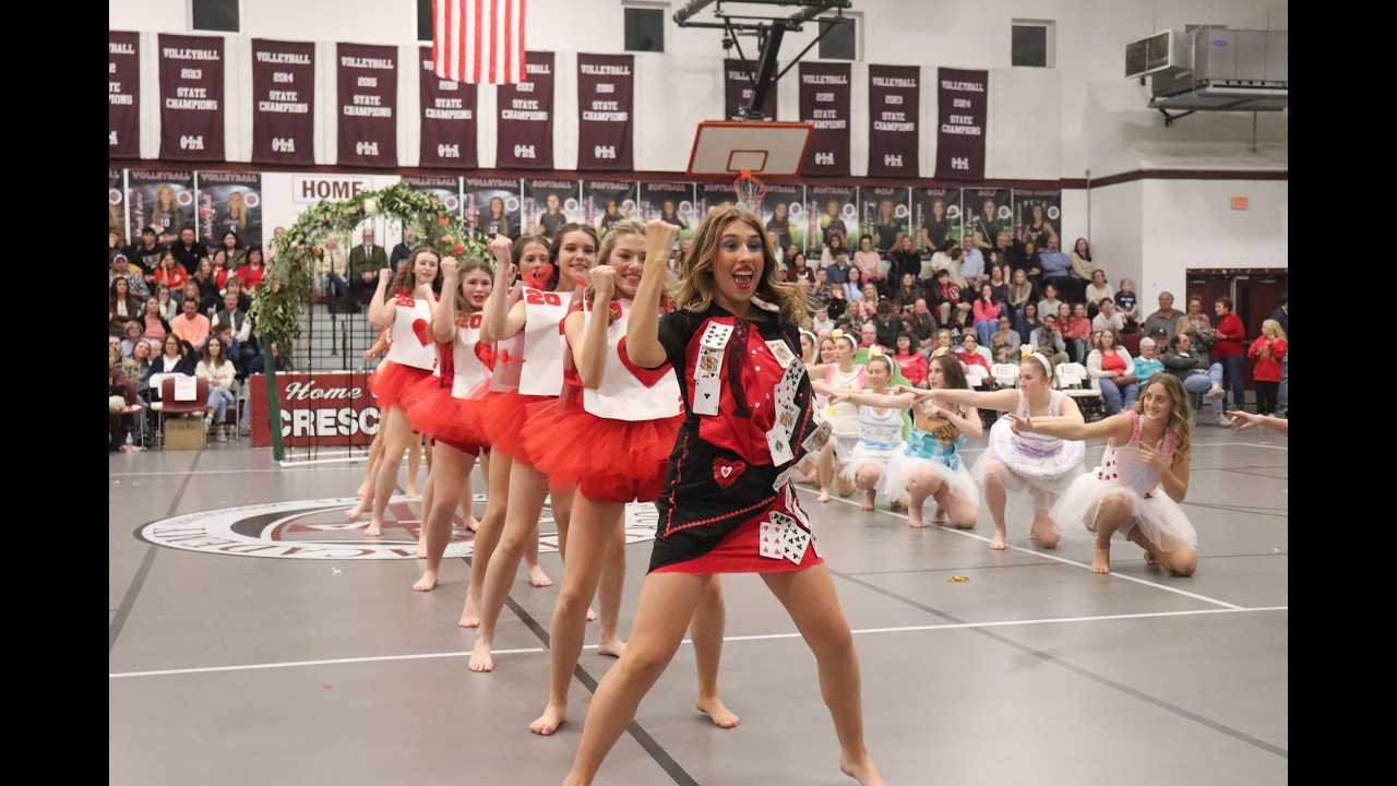 Sophomores Slip Down the Rabbit Hole | OLA Intramurals 25/26
