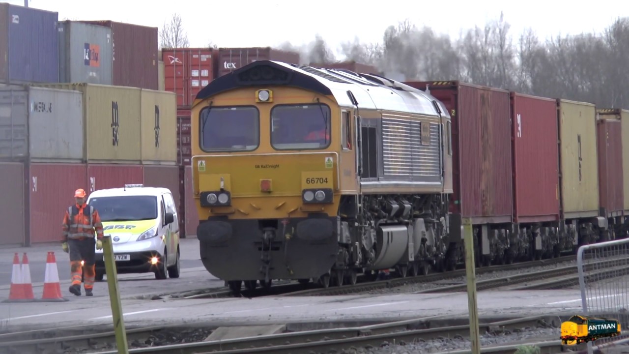 66704 arriving with 4M01 into Hams Hall Freight Terminal
