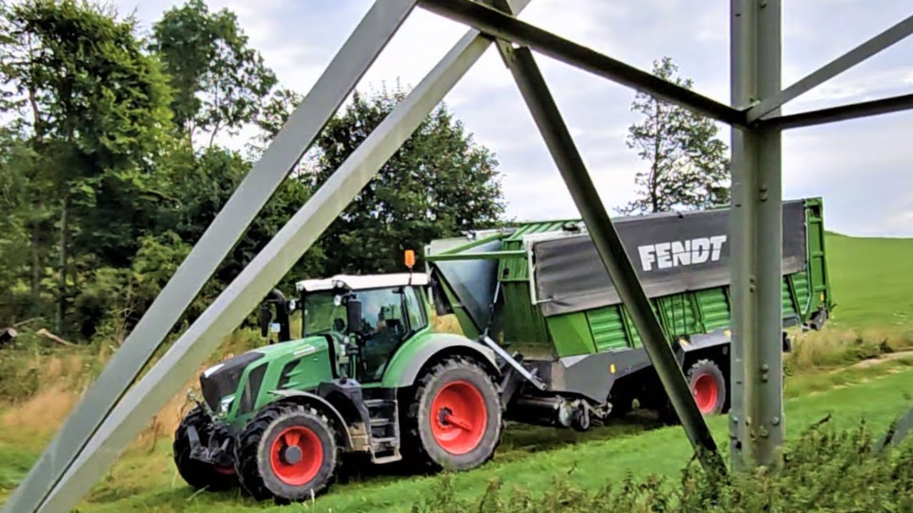 Fendt 936 Vario mit Tigo XR 75 Ladewagen von Fendt bei Grassilage 2023 mit Claas Arion 420 im Silo!
