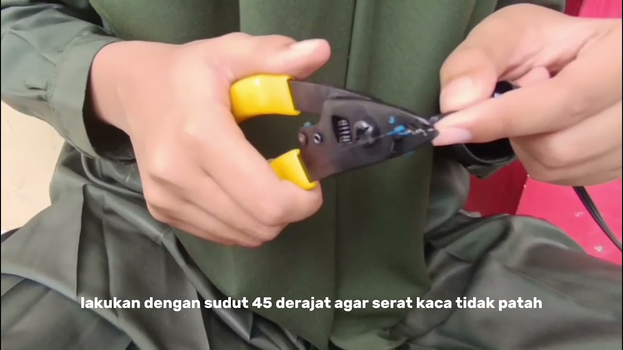 Tutorial MERAKIT KABEL FO ( FIBER OPTIC)