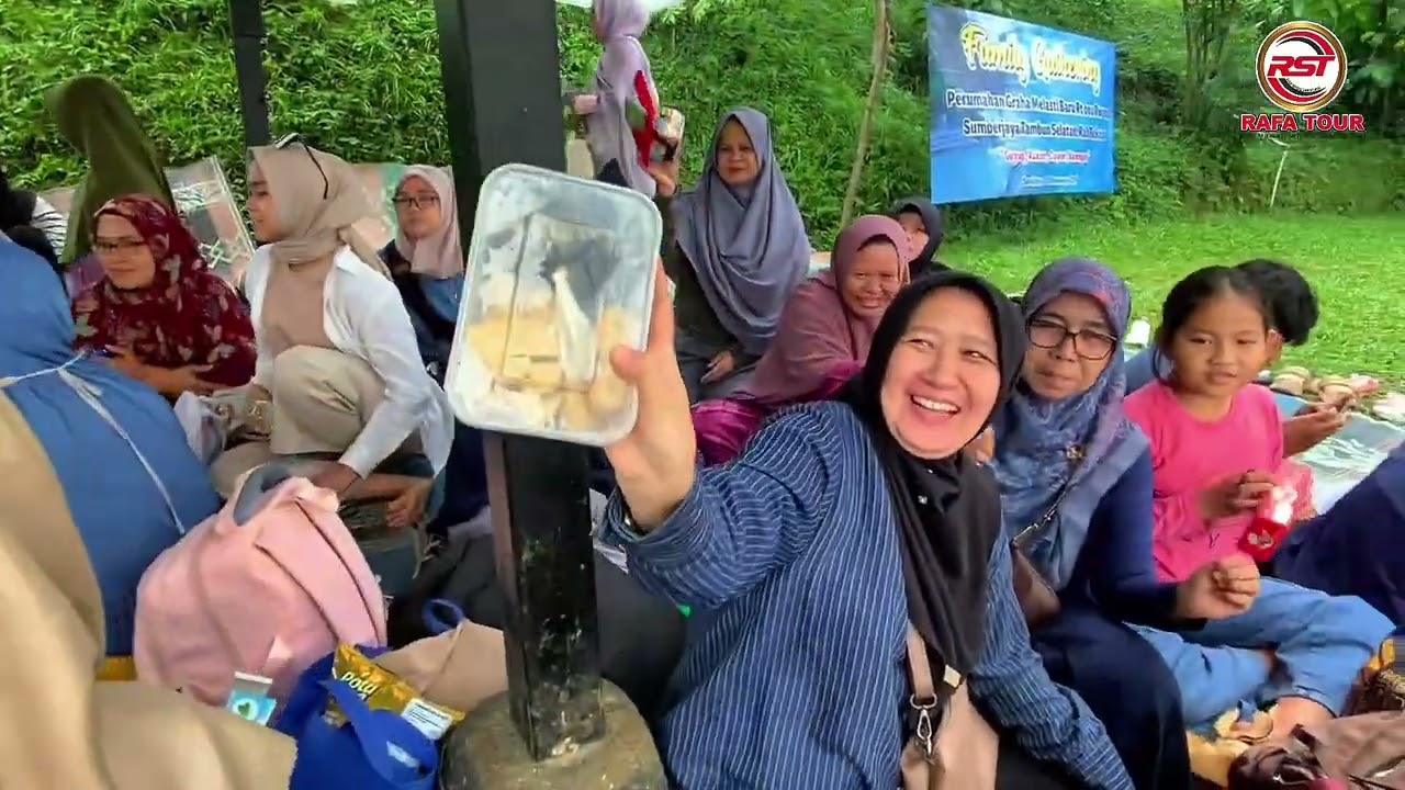 Family Gathering Perumahan Graha Melasti Rt001/Rw017 Goes To Sariater