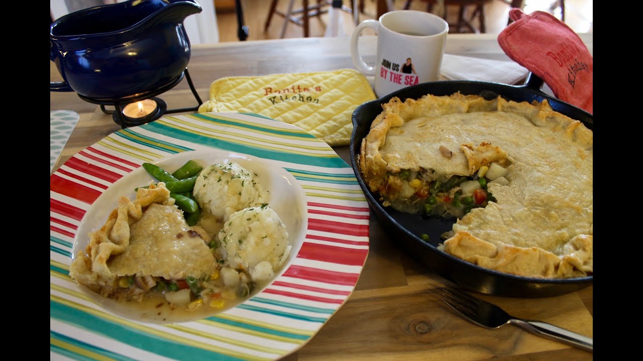 CHICKEN POT PIE - Bonita's Kitchen