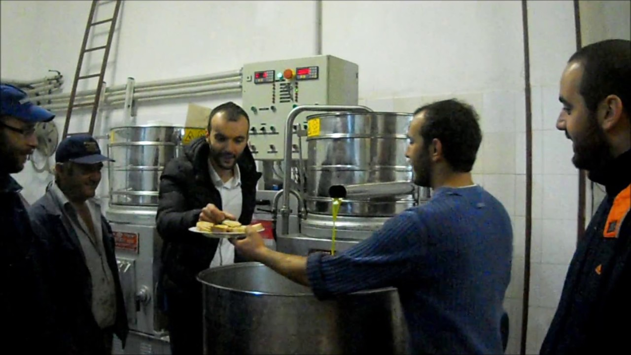 L'Olio Caggianese ♥ Oleificio l'Antica Spremitura (Caggiano - Salerno)
