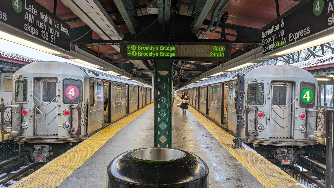 NYC Subway: R62A Running on the 4 Line with 1970s Style Bullet