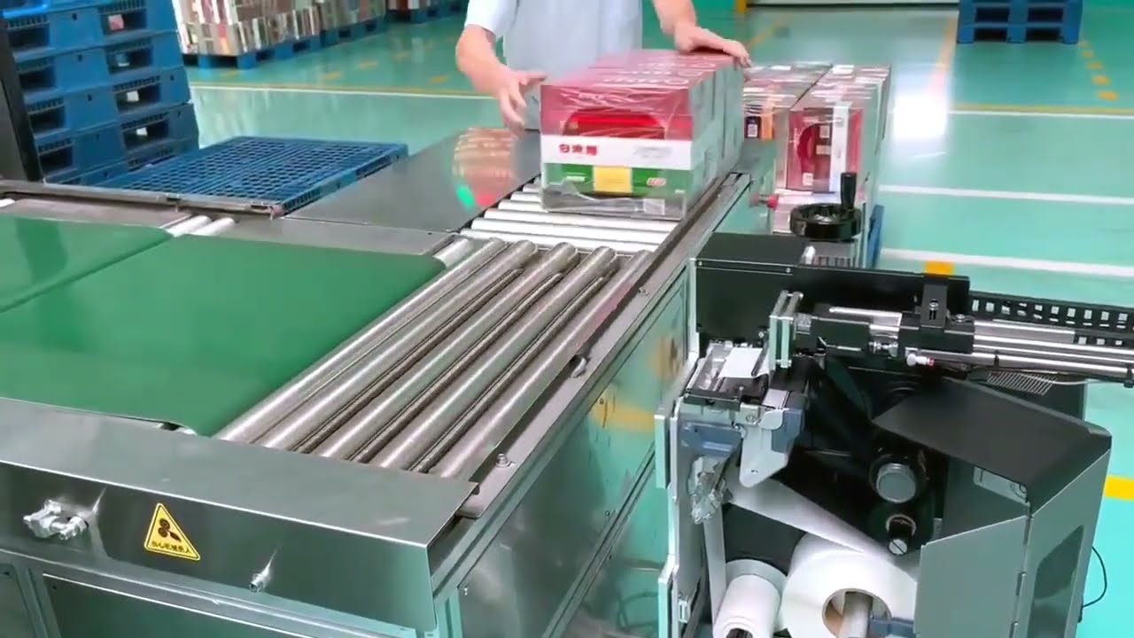 Real-time printer, labels printing applicator