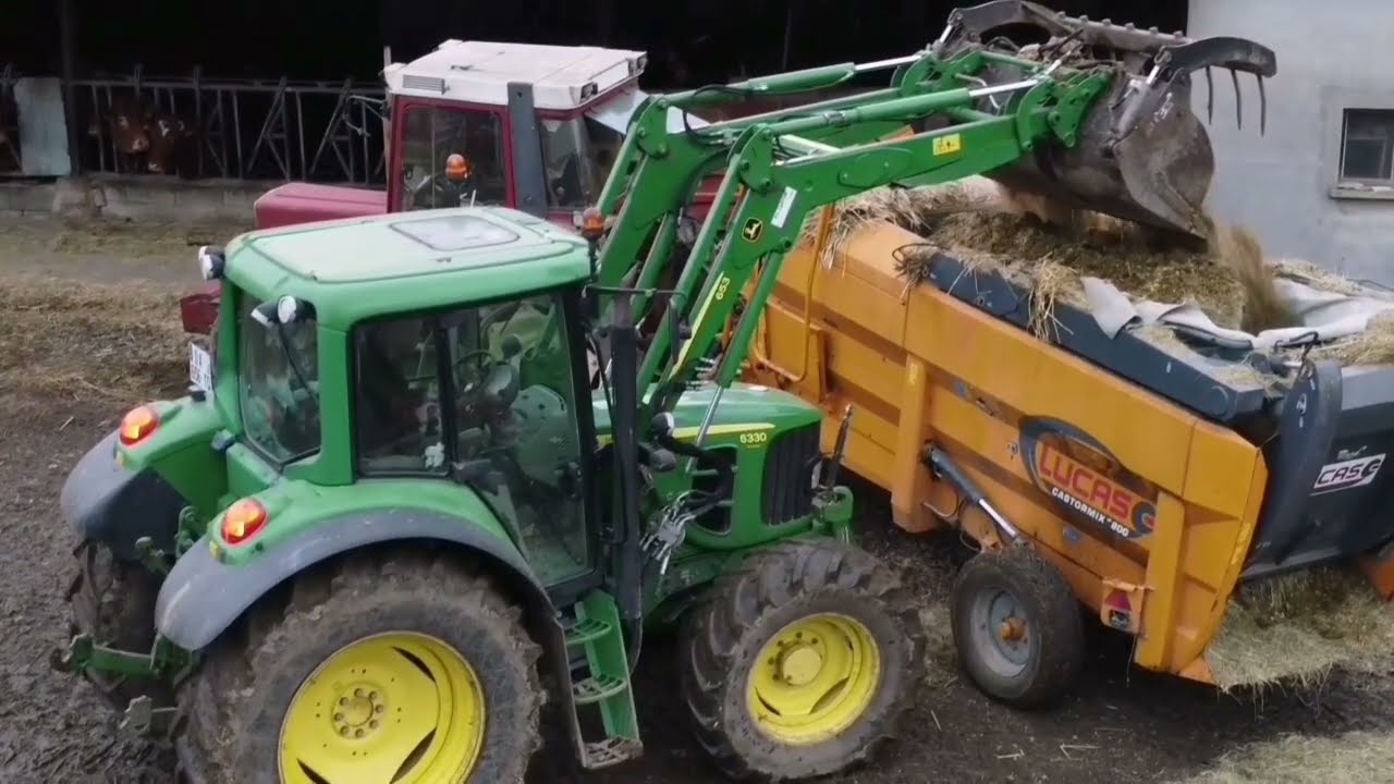 John deere 6330 premium IH745 desileuse pailleuse lucas castormix 80G