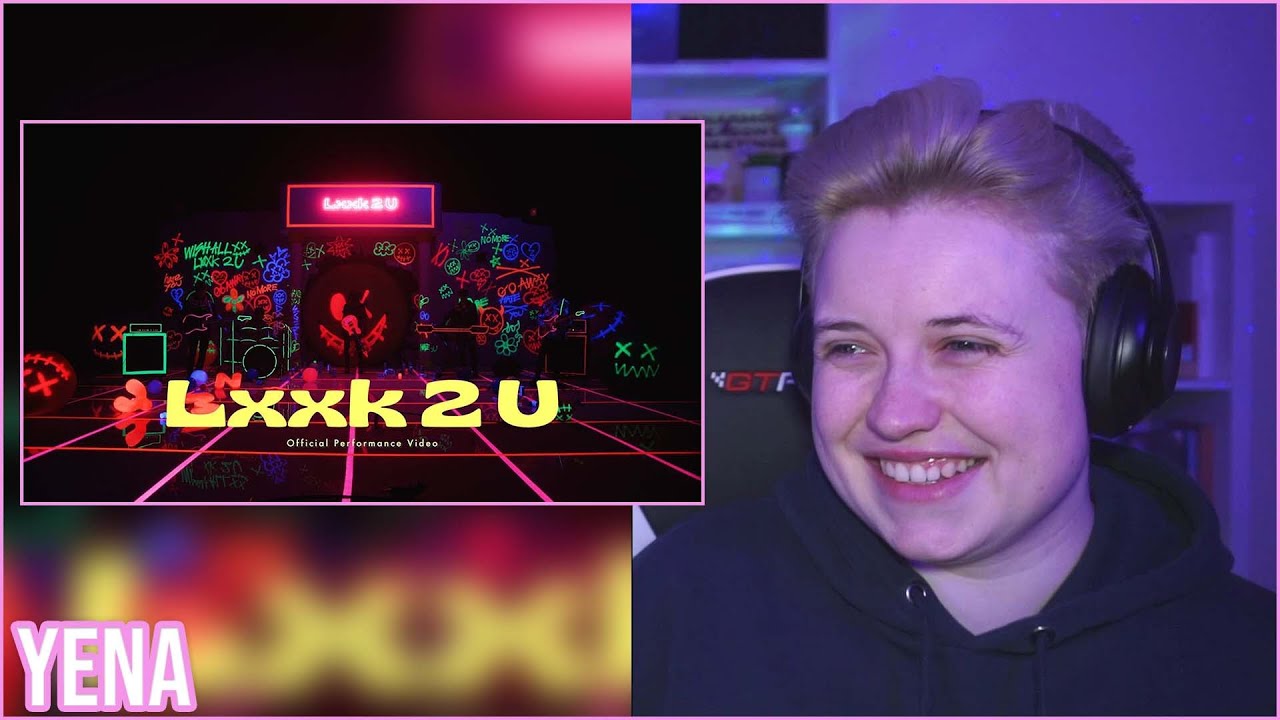 REACTION to YENA - SMILEY RELAY DANCE & LXXK 2 U PERFORMANCE VIDEO
