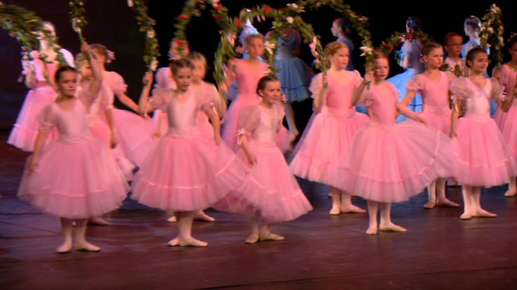 Ballett Walzer Dornröschen Tchaikovsky: The sleeping Beauty Walz Ballet Gala 2012