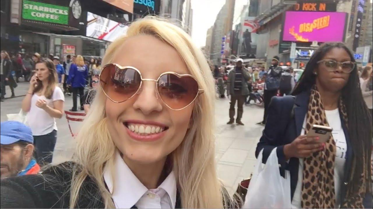 PER NEW YORK COME KIMMY SCHMIDT  | BiXinNY #2 - BarbieXanax