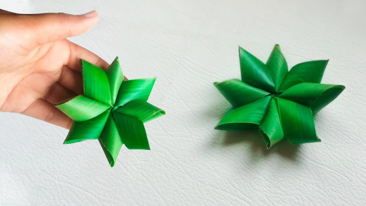 How to Make Coconut Leaf Flower - පොල්කොල වලින් ලස්සන මලක් හදමු - PALM LEAF FLOWER Waste Material