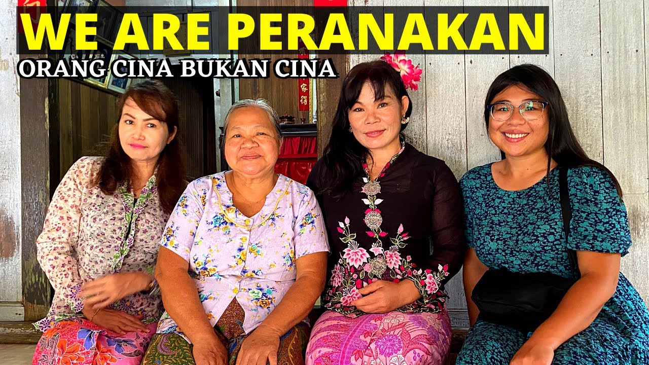 Peranakan Chinese culture, food & kuih in Terengganu - MALAYSIA FOOD TOUR & TRAVEL VLOG