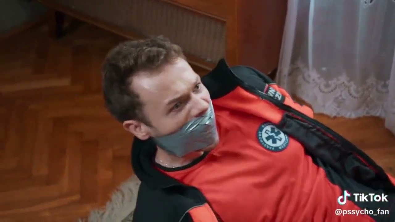 Paramedic is kidnapped