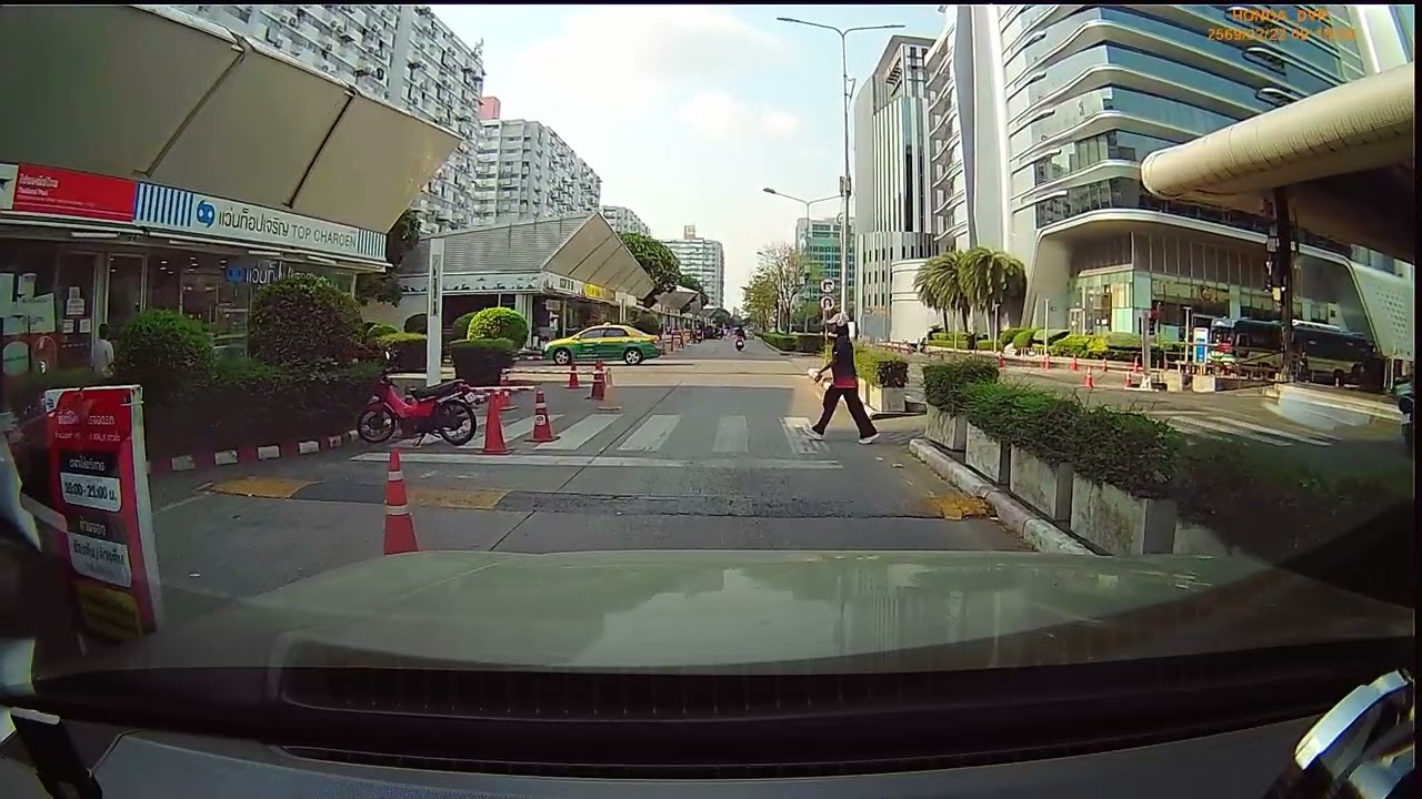 Car drive in Bangkok Thailand 🛕🇹🇭 