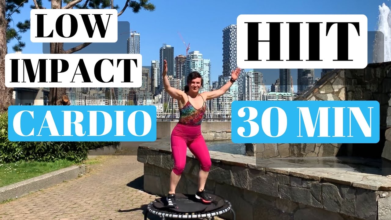 30-минутная HIIT-тренировка на мини-батуте для кардио-тренировок / HIIT-тренировка с низкой ударн...