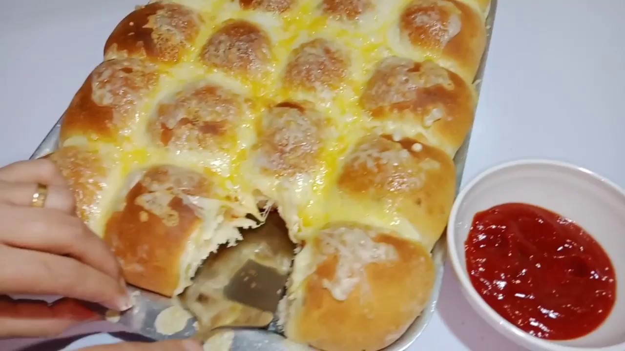 كورات البيتزا والشيكولاتة روووووووعة  👍😋😋😋
من مطبخي فاطمه ابو حاتي