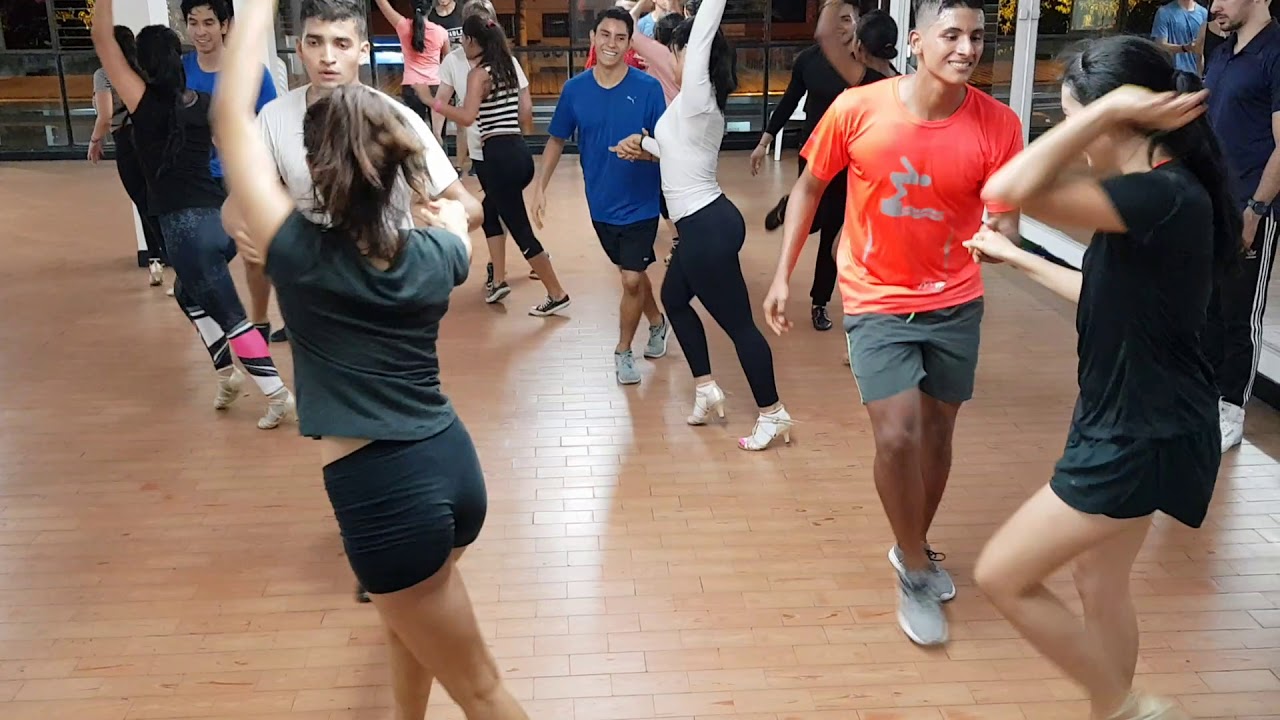 Sabor MANICERO en Cali  - Grupo de bailadores