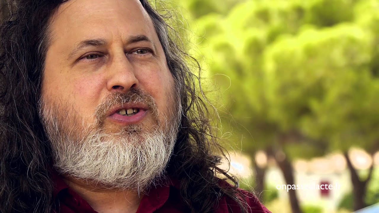Richard Stallman &oelig;uvre au d&eacute;veloppement des logiciels libres (version longue)