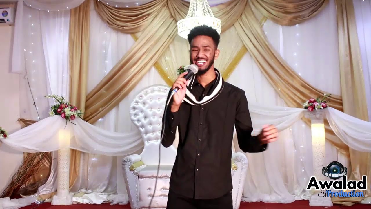 Heestii farxiya muqaal cajiib ah iyo dheel cusub Dayax dalnuurshe HD 4K