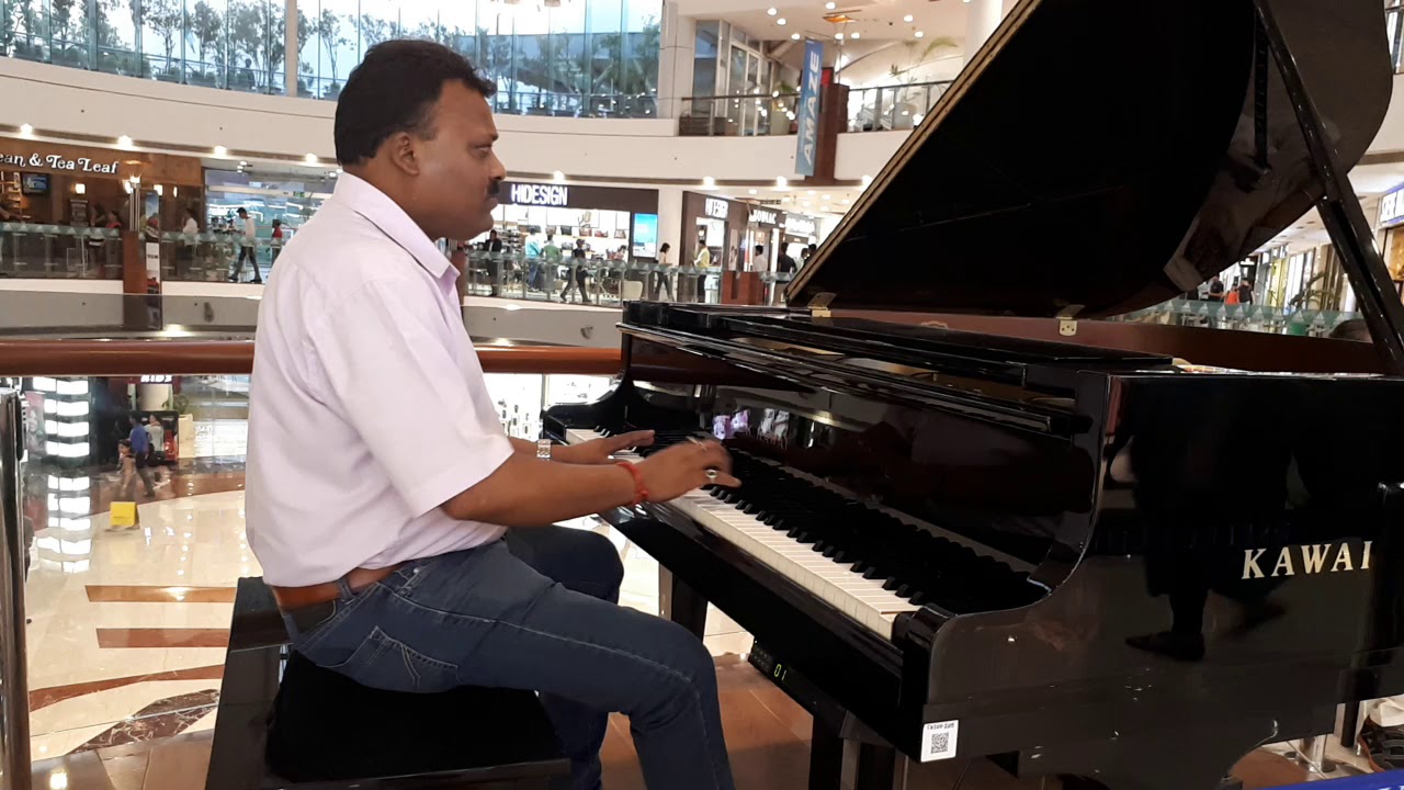 ||  Yun Hasraton Ke Daag (Lata Mangeshkar) || Naval || Piano Performance || Select City Walk ||
