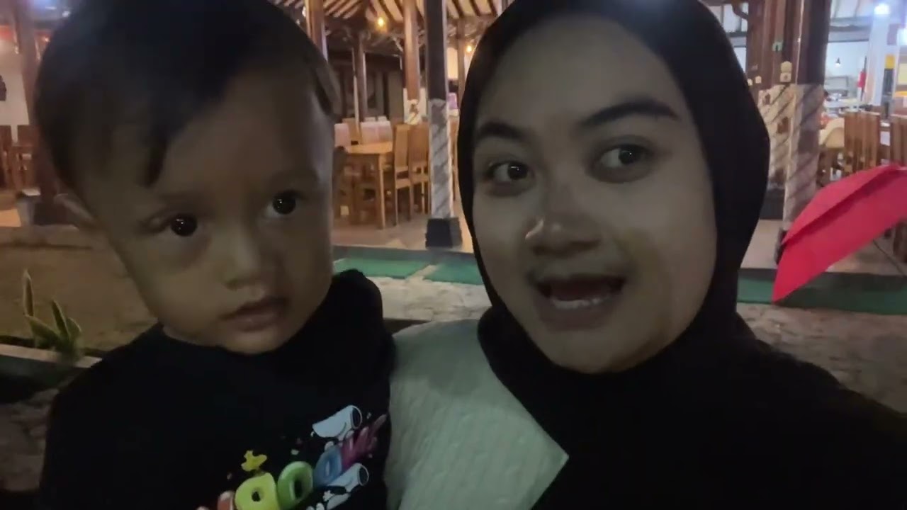 Makan malam bersama 