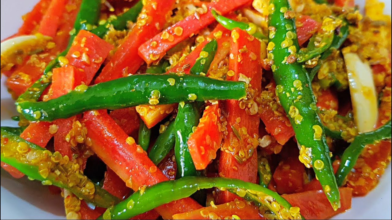 गाजर का तीखा अचार खाया है? एक बार बनाइये बाकी सारे अचार भूल जाएंगे /Gajar Pickle /Spicy Pickle