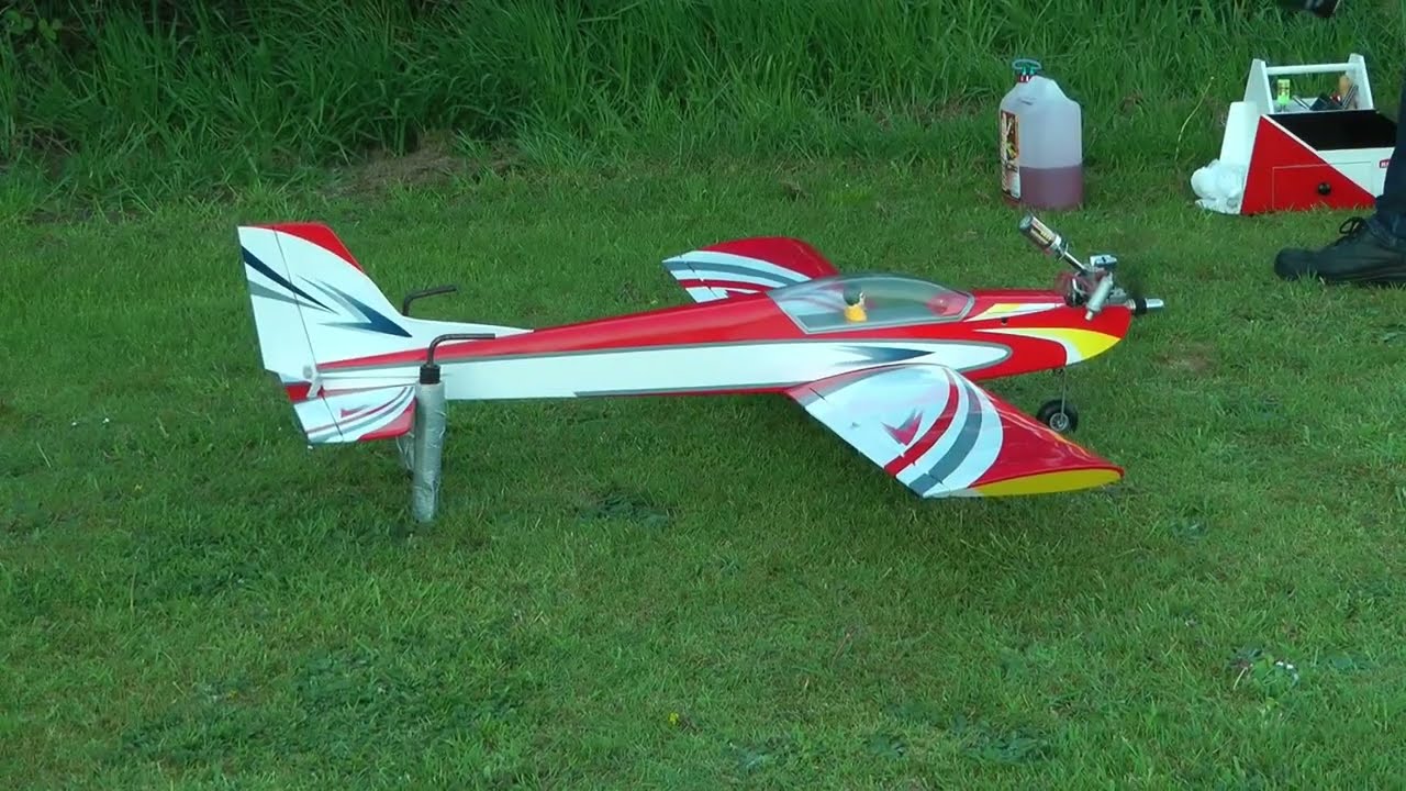 The Kyosho Calmato Sports 40.   South Derry MFC