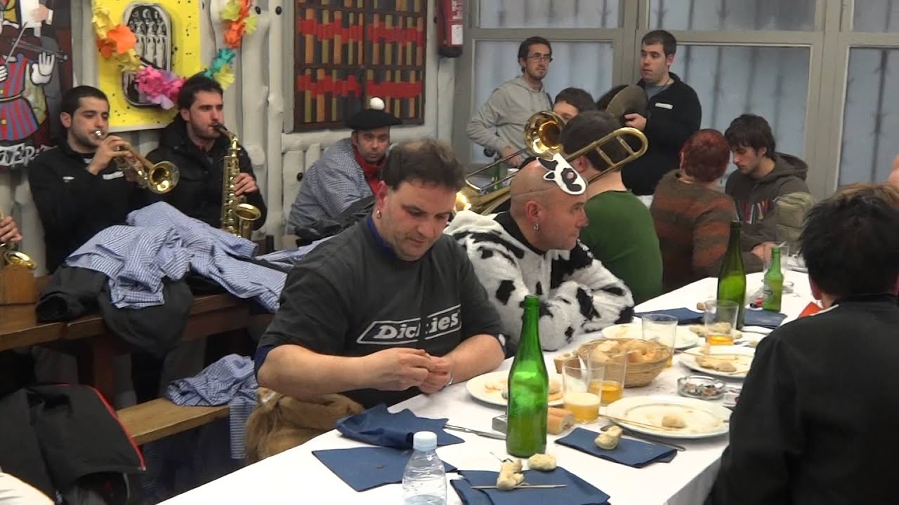 carnaval tolosa 2014-kabi alai- joxe mari amiano-txaranga incansables