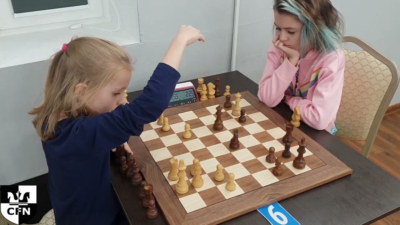 A. Yunker (1540) vs Pinkamena (1653). Chess Fight Night. CFN. Blitz