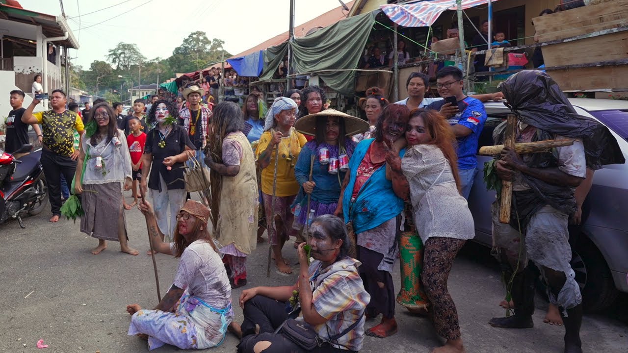 Mayuh Bala Antu//Ngabang Gawai Antu Rh Jana Batu Matup Julau,Sarawak.