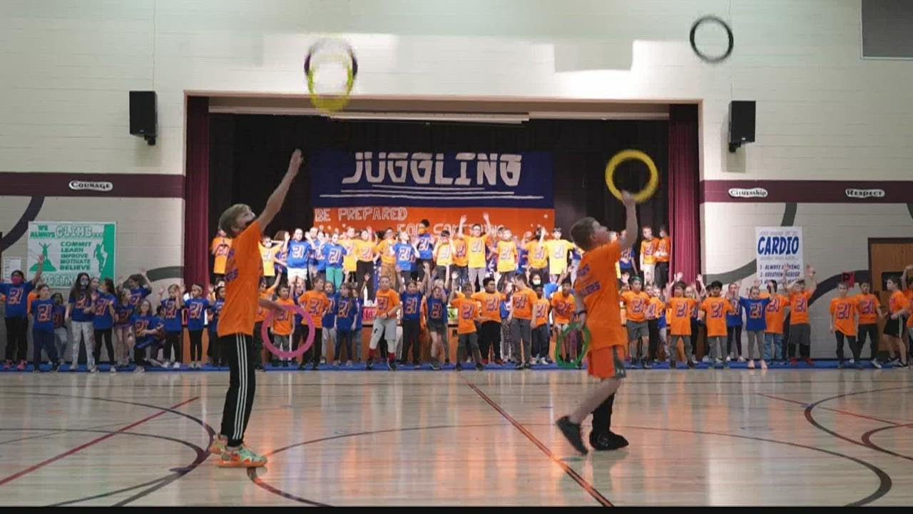 Brownsburg students learn perseverance through juggling program