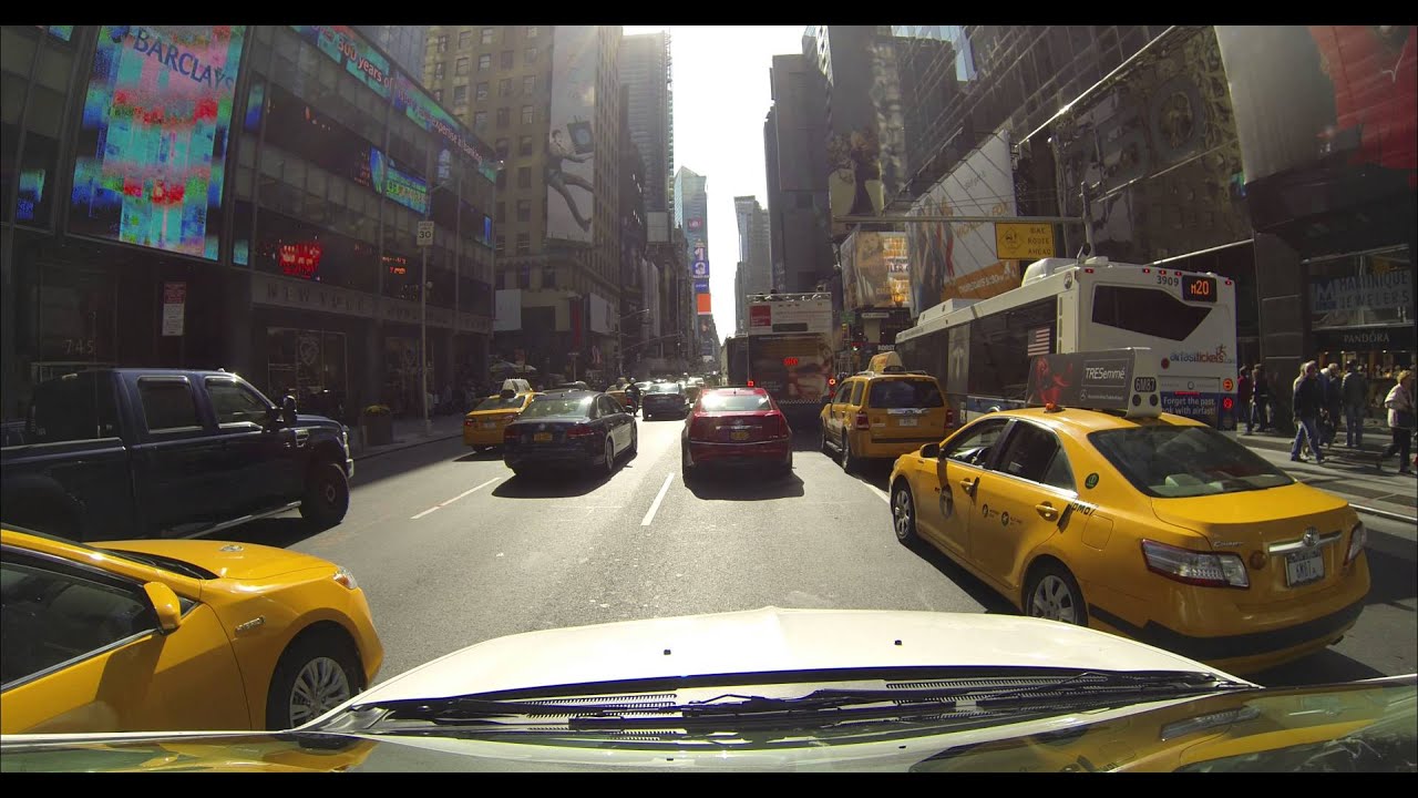 15 Minuten Autofahrt 7TH. AVE bis Timesquare New York / 15 Minutes Drive through New York