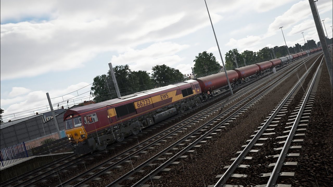 Train Sim World 6 6A32 Theale Puma - Harwich Refinery scenario in Class 66