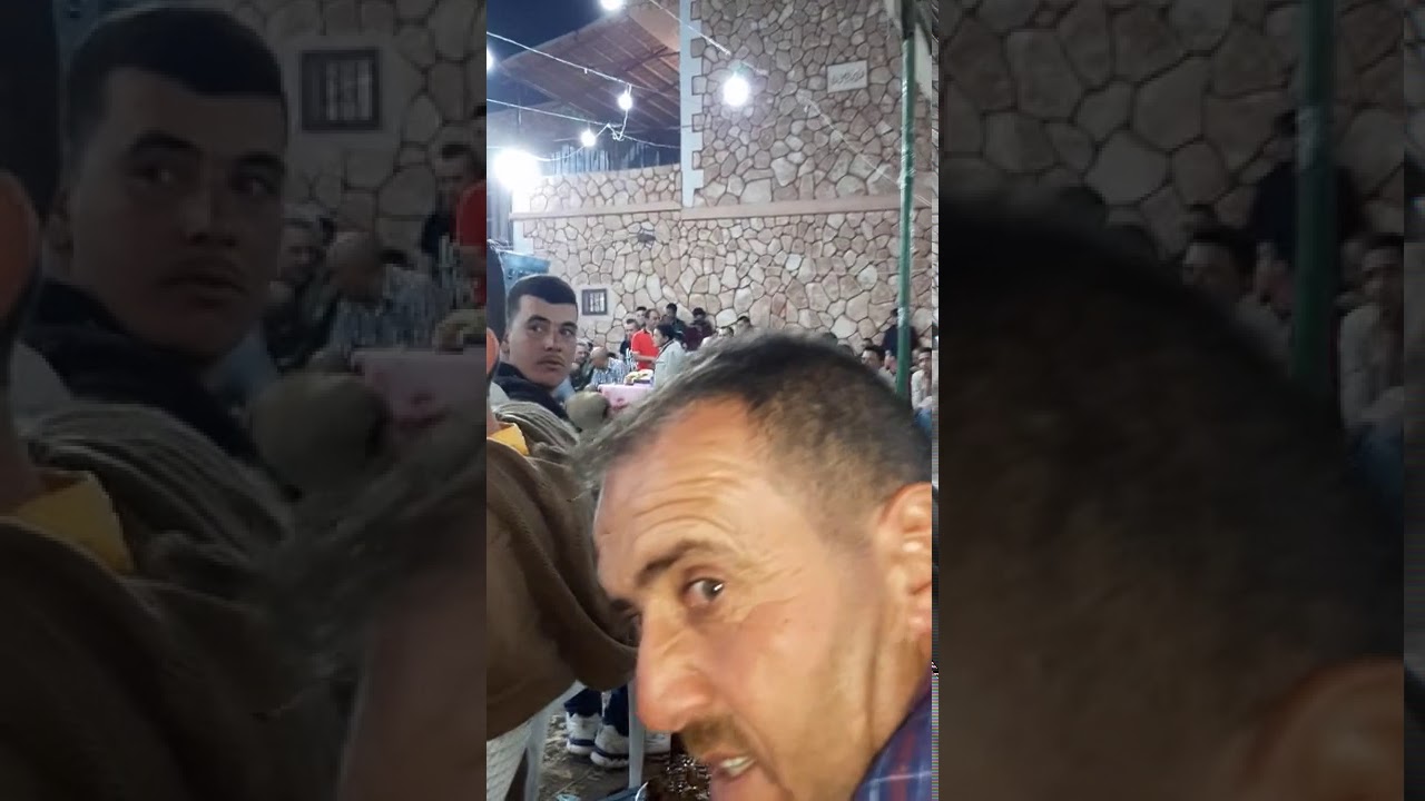 من خطبة الشاب وائل رائد عمر في قرية الجبة إحياء الشاعر سعد عمر وعازف الربابة رزق مرجان