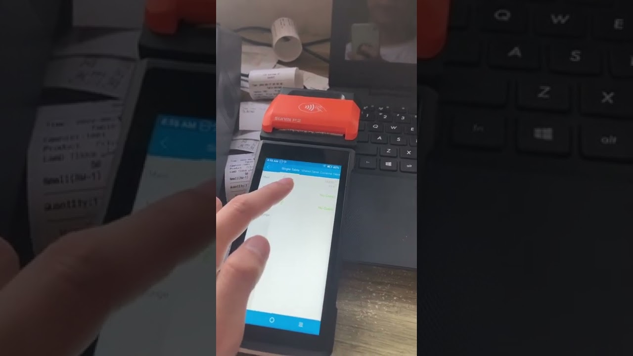 Handheld POS sync orders with Main Cashier POS device, kitchen instantly receives customers&rsquo; orders