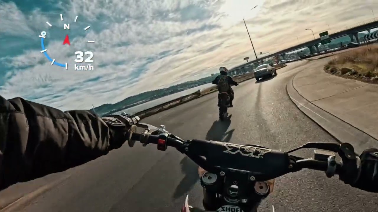 Last pit bike ride over Bridgewater bridge! | 190cc Daytona