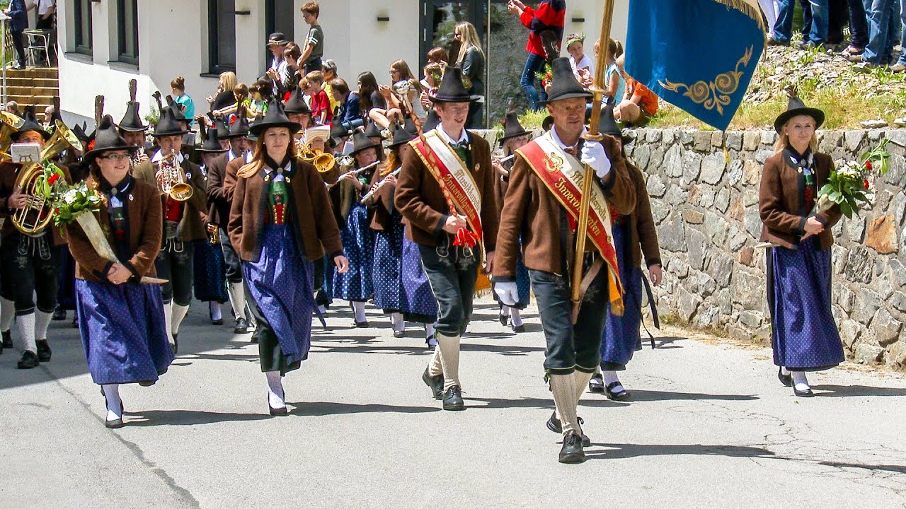Jubiläumsfest 185 Jahre Musikkapelle Innervillgraten - Festumzug