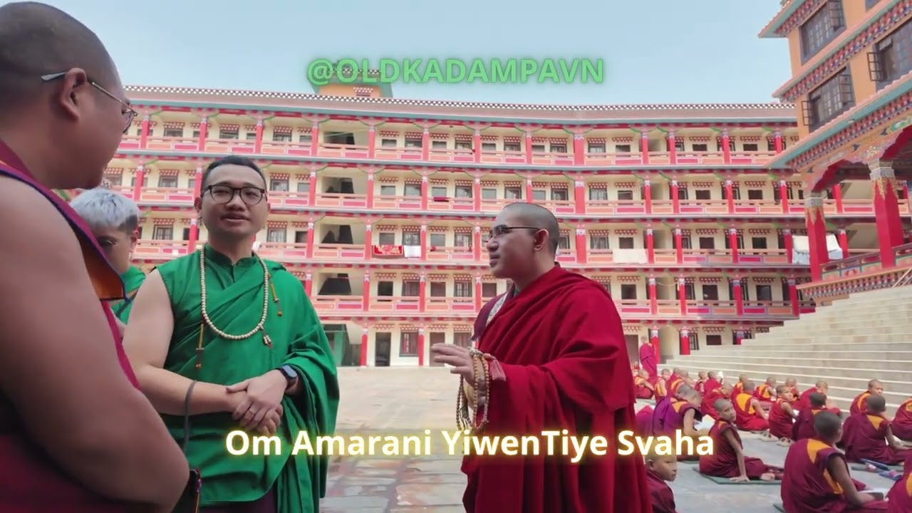 THẦN CHÚ ĐỨC PHẬT VÔ LƯỢNG THỌ (OM AMARANI JIWAN TIYE SVĀHĀ) -  Hình ảnh HIẾM Tu viện Kadampa