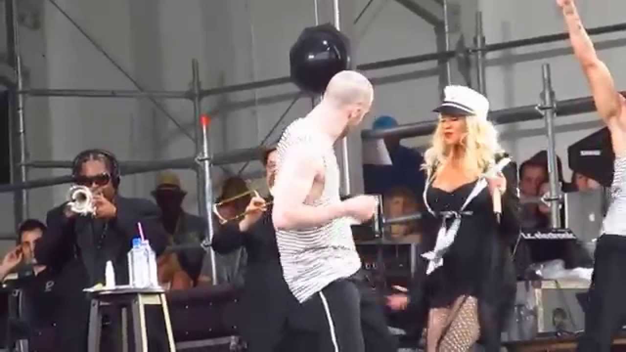 Christina Aguilera - Candyman New Orleans Jazz Festival 2014