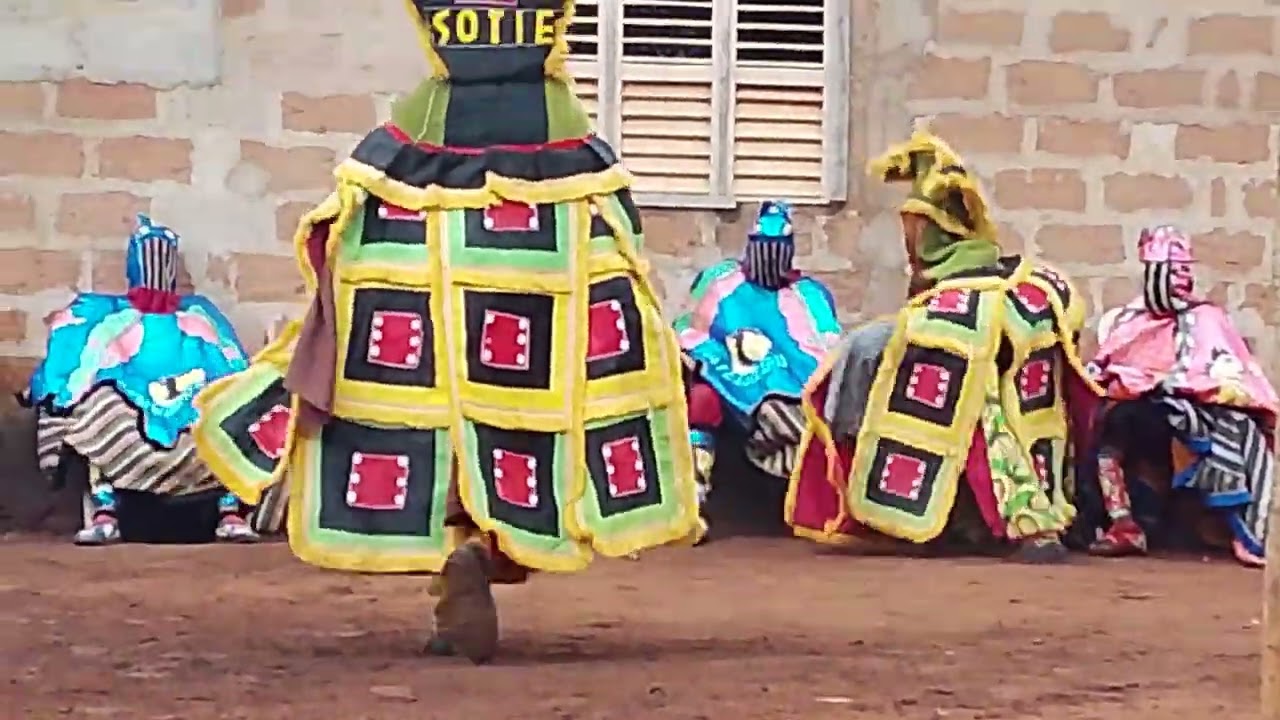 EGOUNGOUN DE ZOUNDJA DAHO 