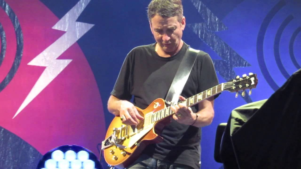 Pearl Jam - Indifference [17.11.2015 - Estadio Nacional Mane Garrincha - Brasilia, Brasil]