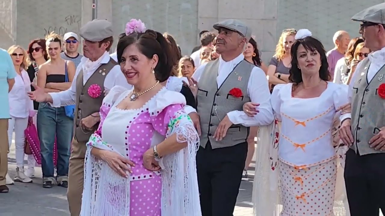 CHOTIS Y PASO DOBLE DE MADRID EN VIAJANDO CON ARY