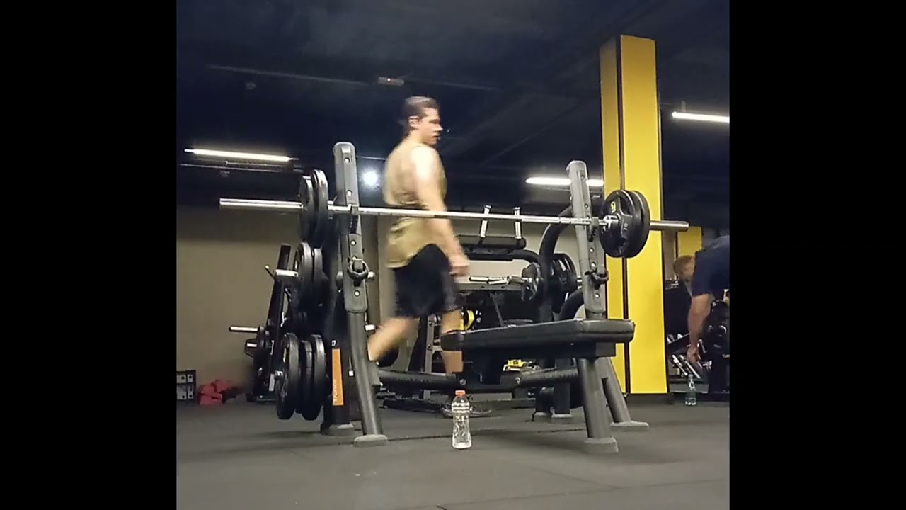 VLOG 27 TREINO DE PEITO 
