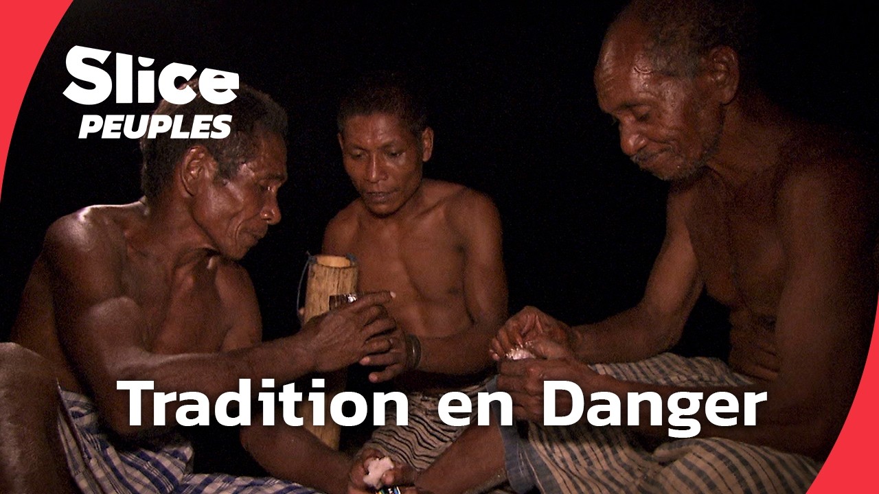 Lamalera : Survie dans un Village de Chasseurs de Baleines | SLICE PEUPLES | DOC COMPLET