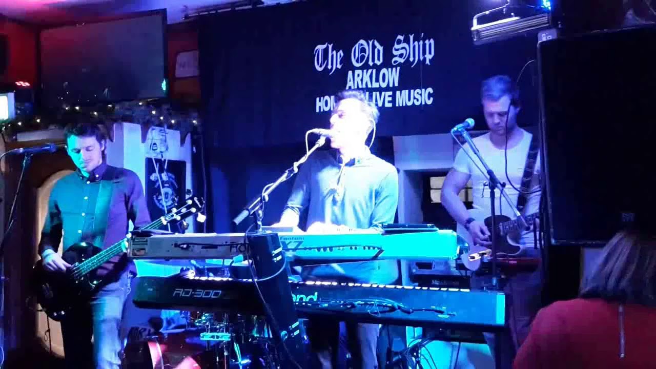 Jaker live in the Old Ship in Arklow, 02 12 2018