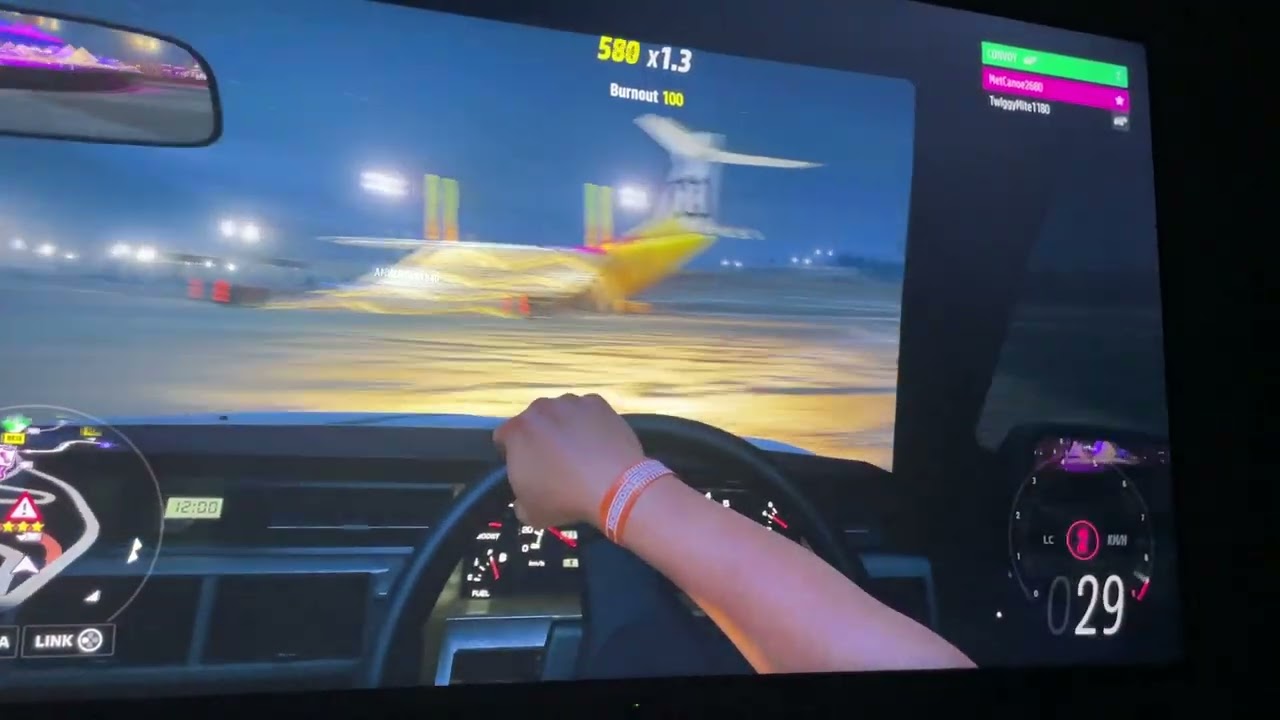 تفحيط و استهتار في فورزا 