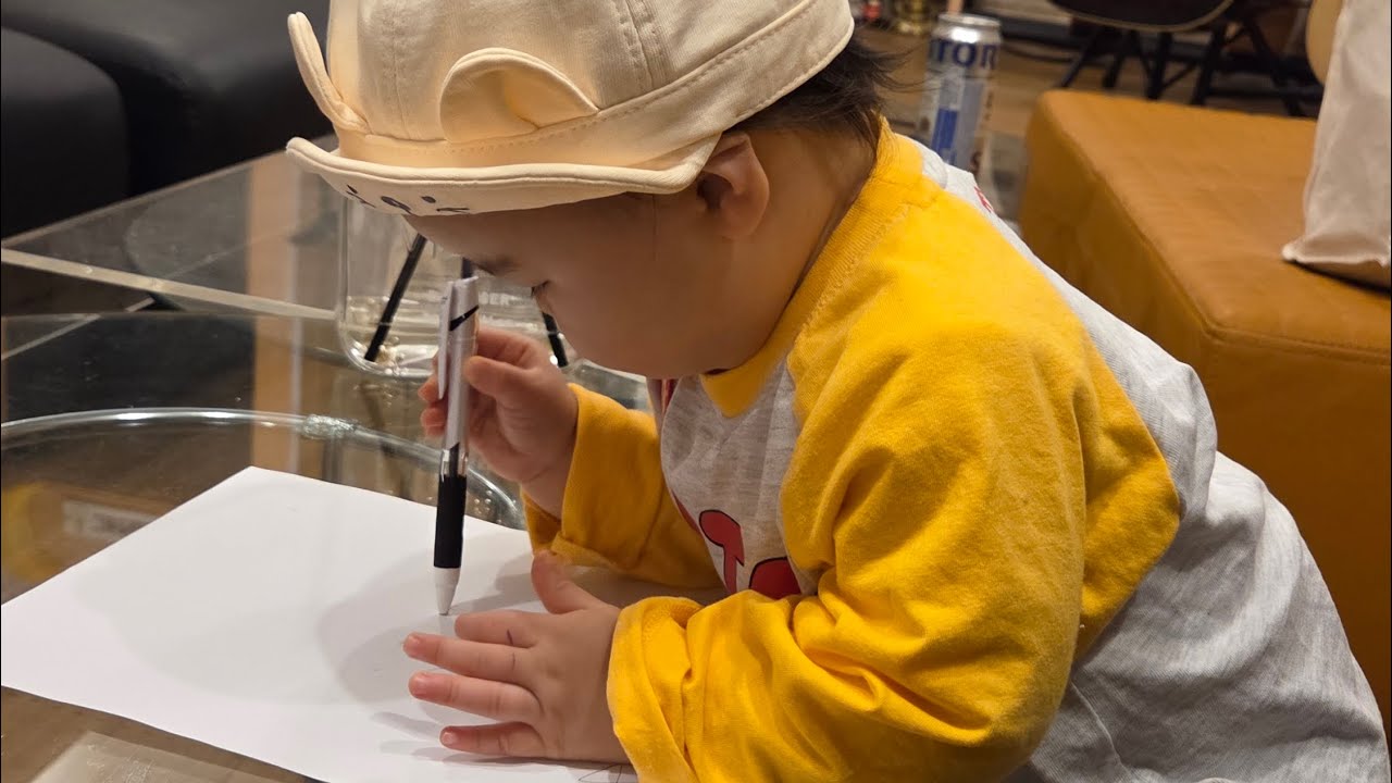 [꼬마쿰]산책, 외식, 놀이 260225